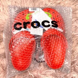 NWT Lightning McQueen Crocs Original Packaging Never Opened Size M7/W9